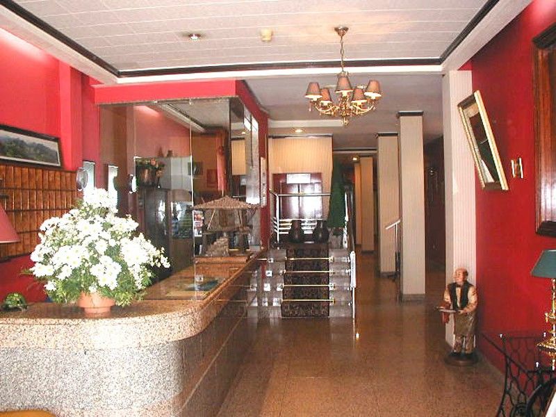 Hotel Los Lagos Nature Onís Interior foto